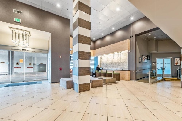 Hotel Huntington Beach image 15