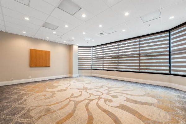 Hotel Huntington Beach image 19